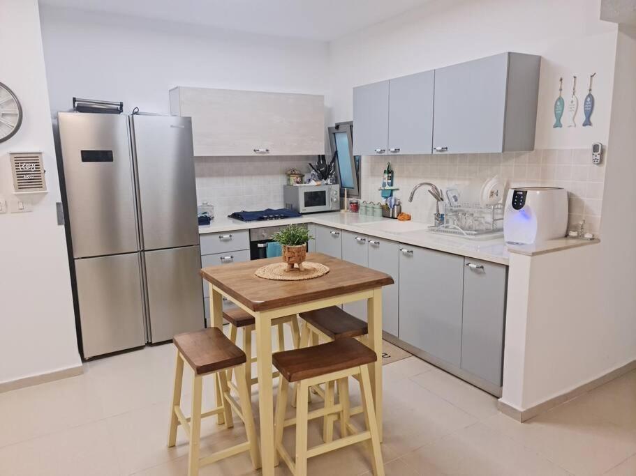 מרחק נגיעה בתקווה Apartment Petach Tikva Exterior photo