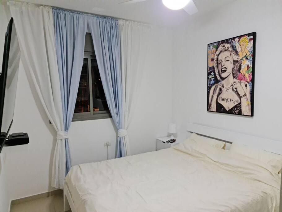 מרחק נגיעה בתקווה Apartment Petach Tikva Exterior photo
